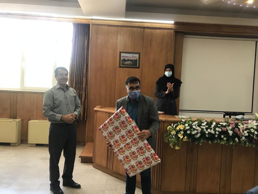 جشن و تجلیل از بازنشستگان مرکز در مرداد 1400